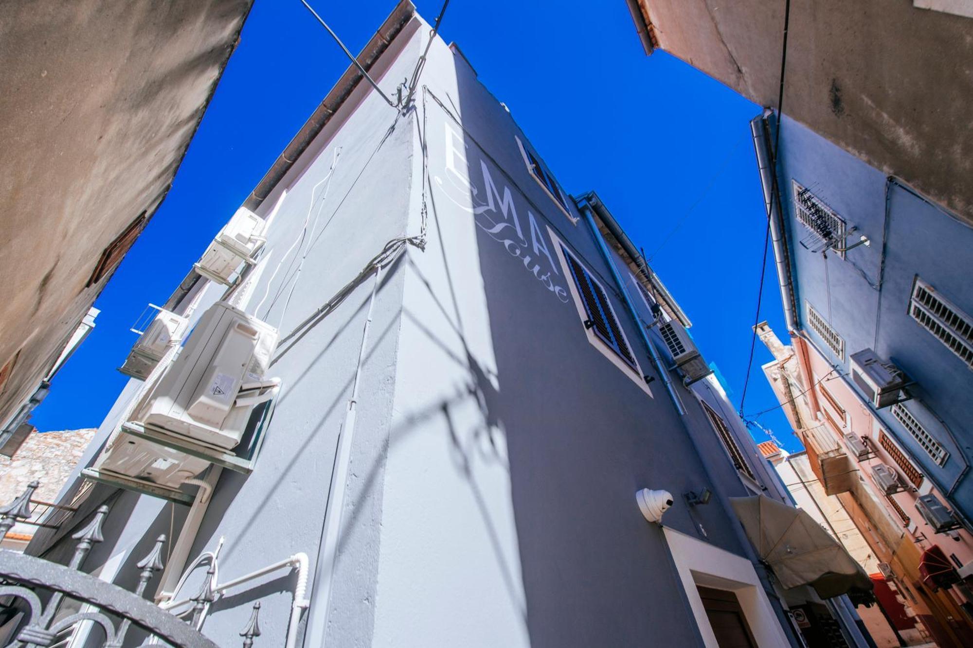 Apartment Ema House Zadar